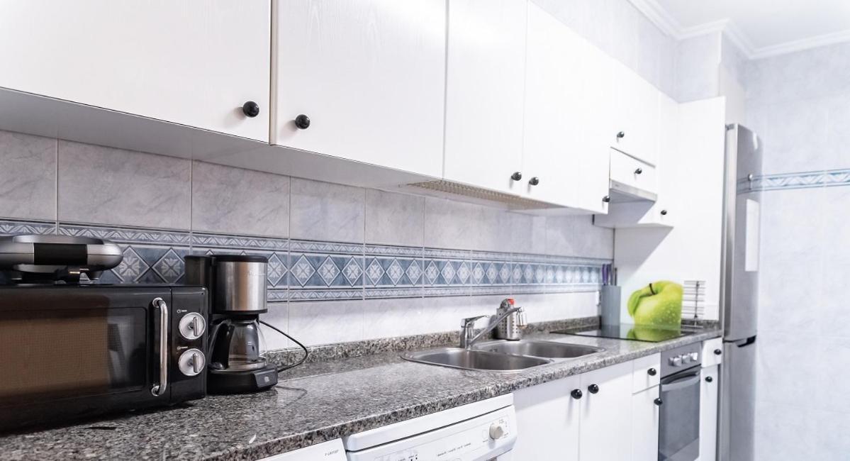 Adaptado Y Comodo Apartamento En Iturrama Pamplona Exteriör bild