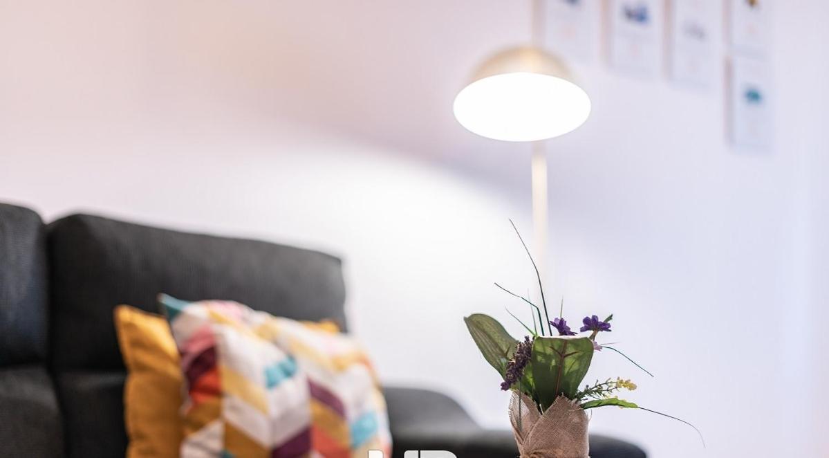 Adaptado Y Comodo Apartamento En Iturrama Pamplona Exteriör bild